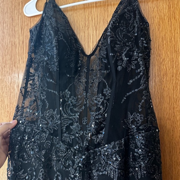 PROM DRESS!! - Picture 6 of 6